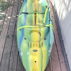 Pelican Kayak with Paddle BUNDLE
