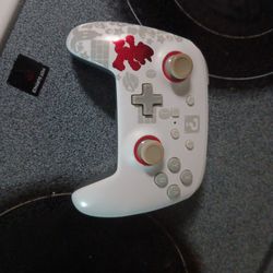 Nintendo switch Power A running Mario wired controller, controller only