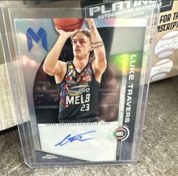 2023-24 Topps Chrome NBL  Refractor Auto Autograph Luke Travers