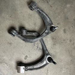 2023 Chevy Silverado Z71 Stock Upper Control Arms