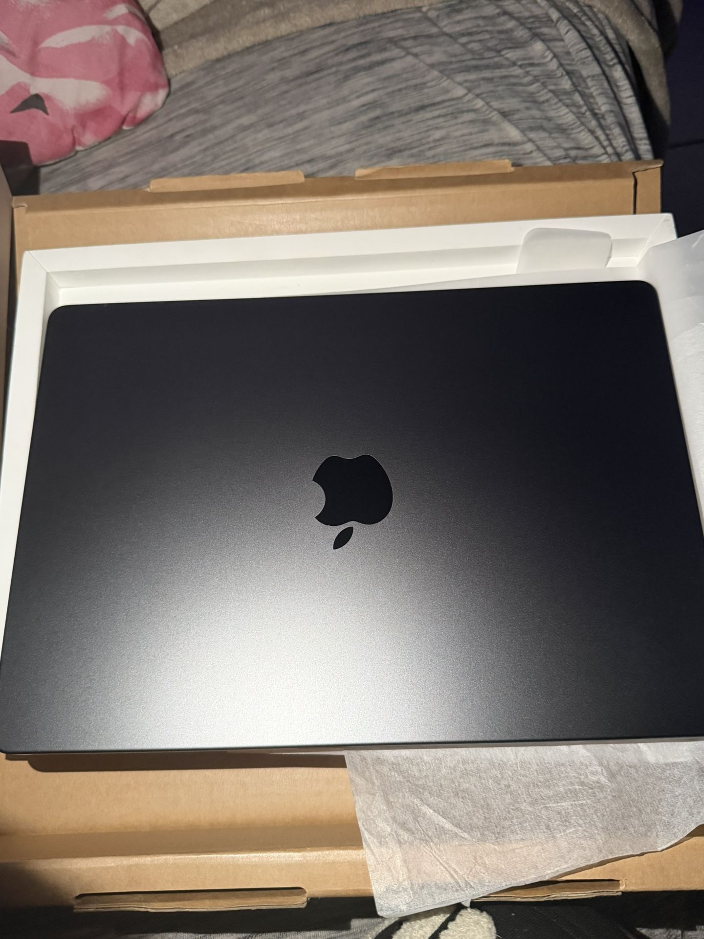 14-inch Mackbook Pro M3 Pro Chip