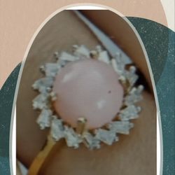 LOOK!!! PERUVIAN PINK OPAL AND MOISSANITE. VERMEIL. 6. (R-23392)