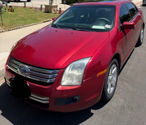 2009 Ford Fusion SE 4D Sedan