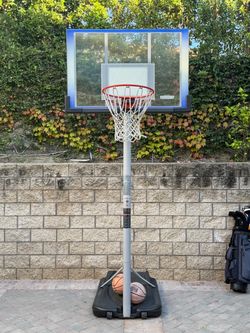 Roll away basketball hoop-Water or Sand Fill