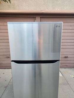 LG REFRIGERATOR