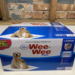 Unopened 100 Count Wee-Wee Pads (Pee PADS)