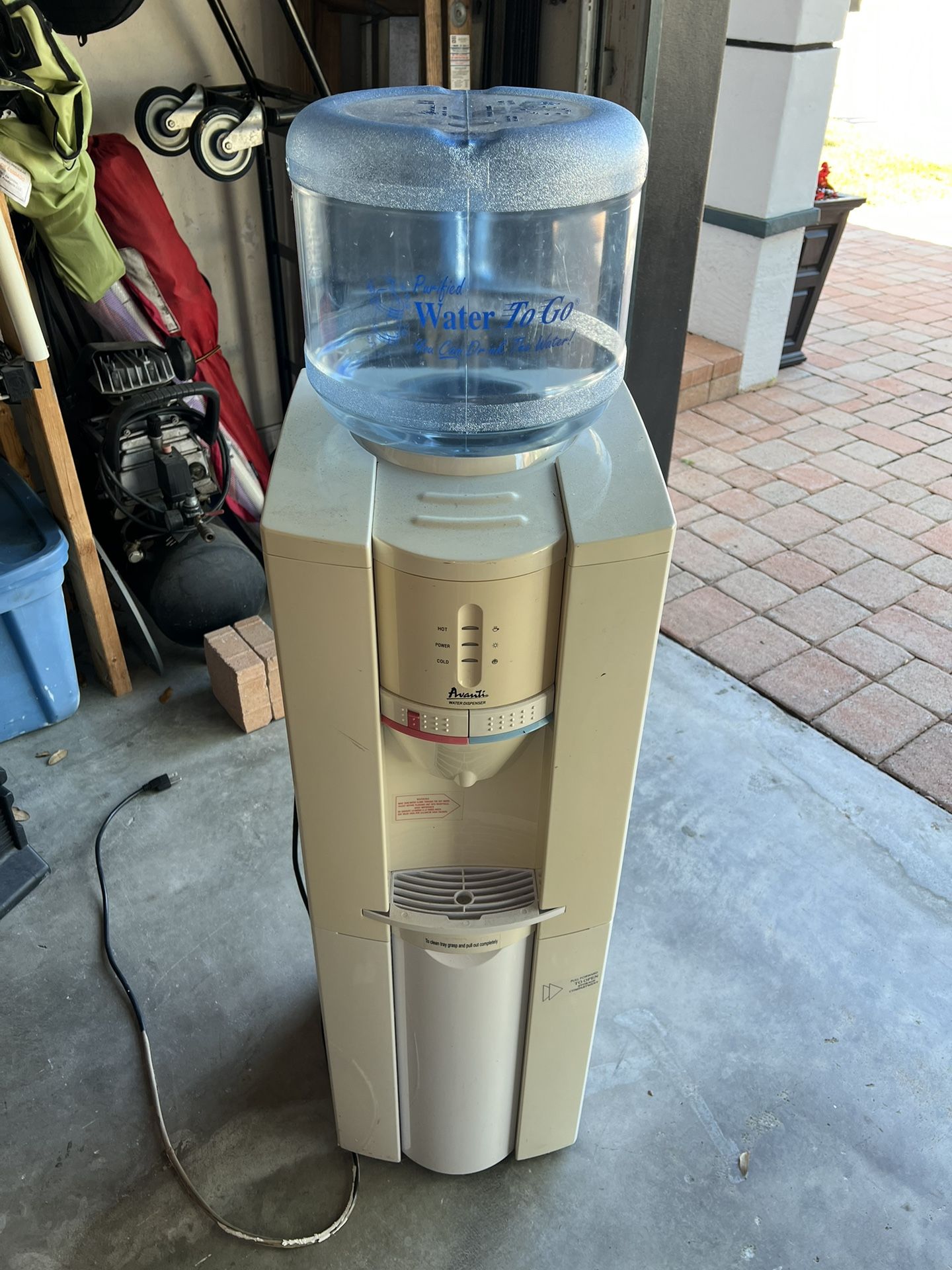 Water cooler Electric for Sale in Port St. Lucie, FL OfferUp