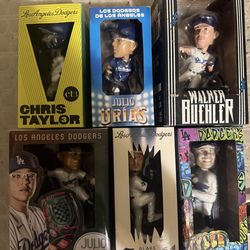 Bobble head and World Series rings