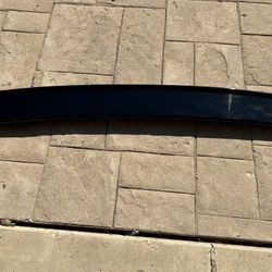UNIVERSAL REAR SPOILER 55”