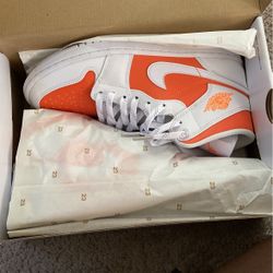 Air Jordan 1 Mid SE , Bright Citrus/white  10 