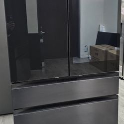 Samsung Bespoke 4-Door French Door Refrigerator