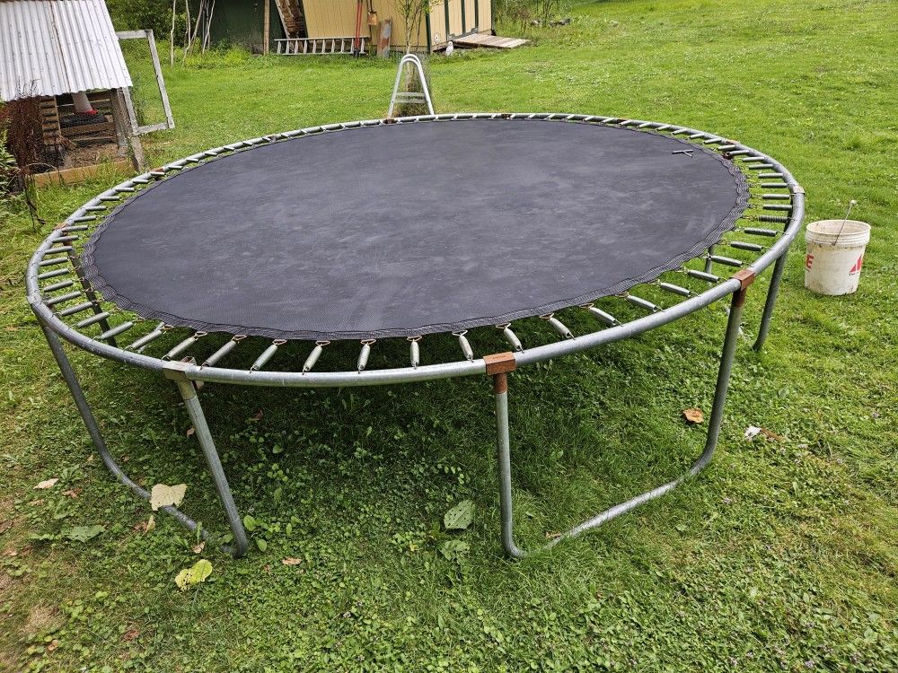 trampoline