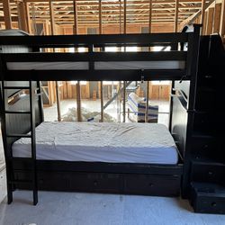 Twin Bunk Beds, Twin Mattresses, Trundle Drawer