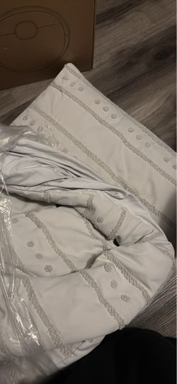 White Textured Comforter Set Queen
