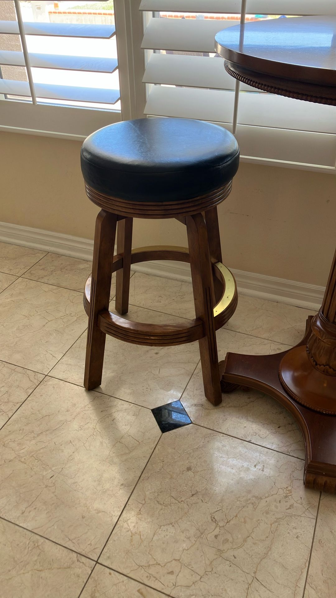 Pub Table And Stools