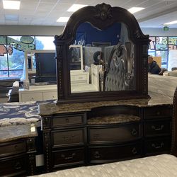 Estate  king Clearance bedroom set  was $4999 now $2500  last one can finance can deliver