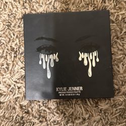 Kylie Jenner Eyeshadow Palette 