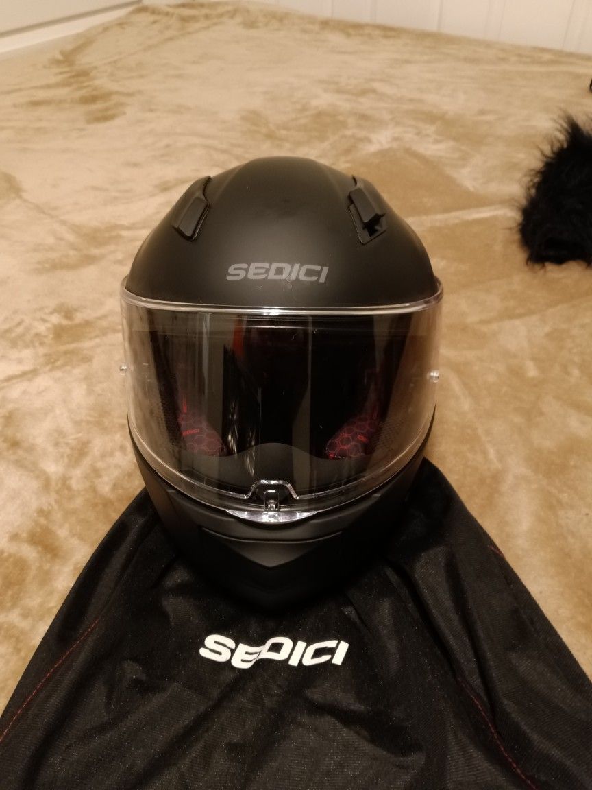 SEDICI HELMET SMALL
