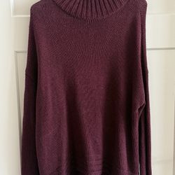 Women’s burgandy color sweater (size large) 