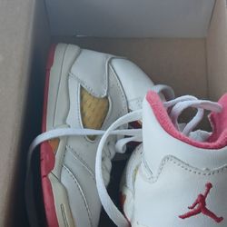 Jordan ... Baby Tennis ... Almost New ... 35 Dollars
