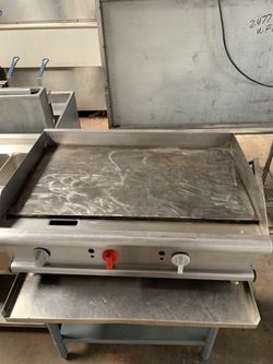 Gas grill