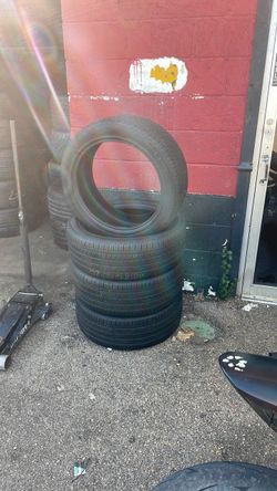 CONTINENTAL CROSS CONTACT TIRES 255/45/20