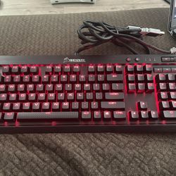 Corsair K70 LUX Mechanical Keyboard Refurbished