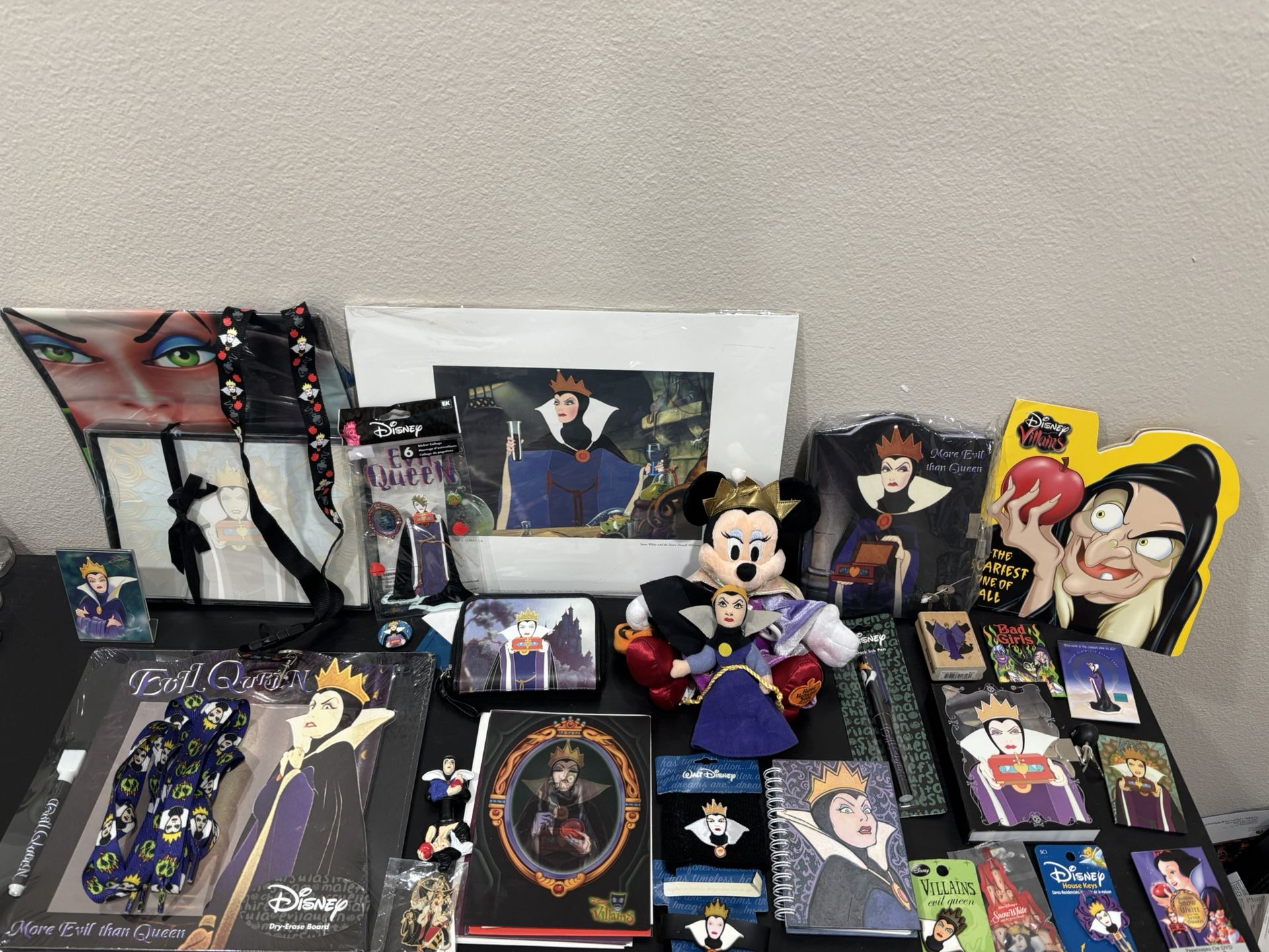 Disney Snow White Evil Queen Collection