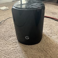 G-technology g-speed  studio 4 bay raid enclosure (no drives or thunderbolt cord )or best offer