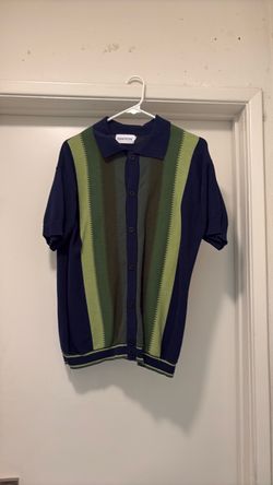 Short sleeve sweater shirt