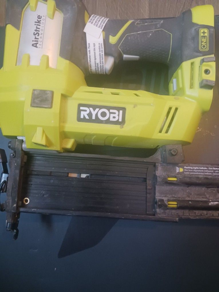 Ryobi Nail Gun Like New
