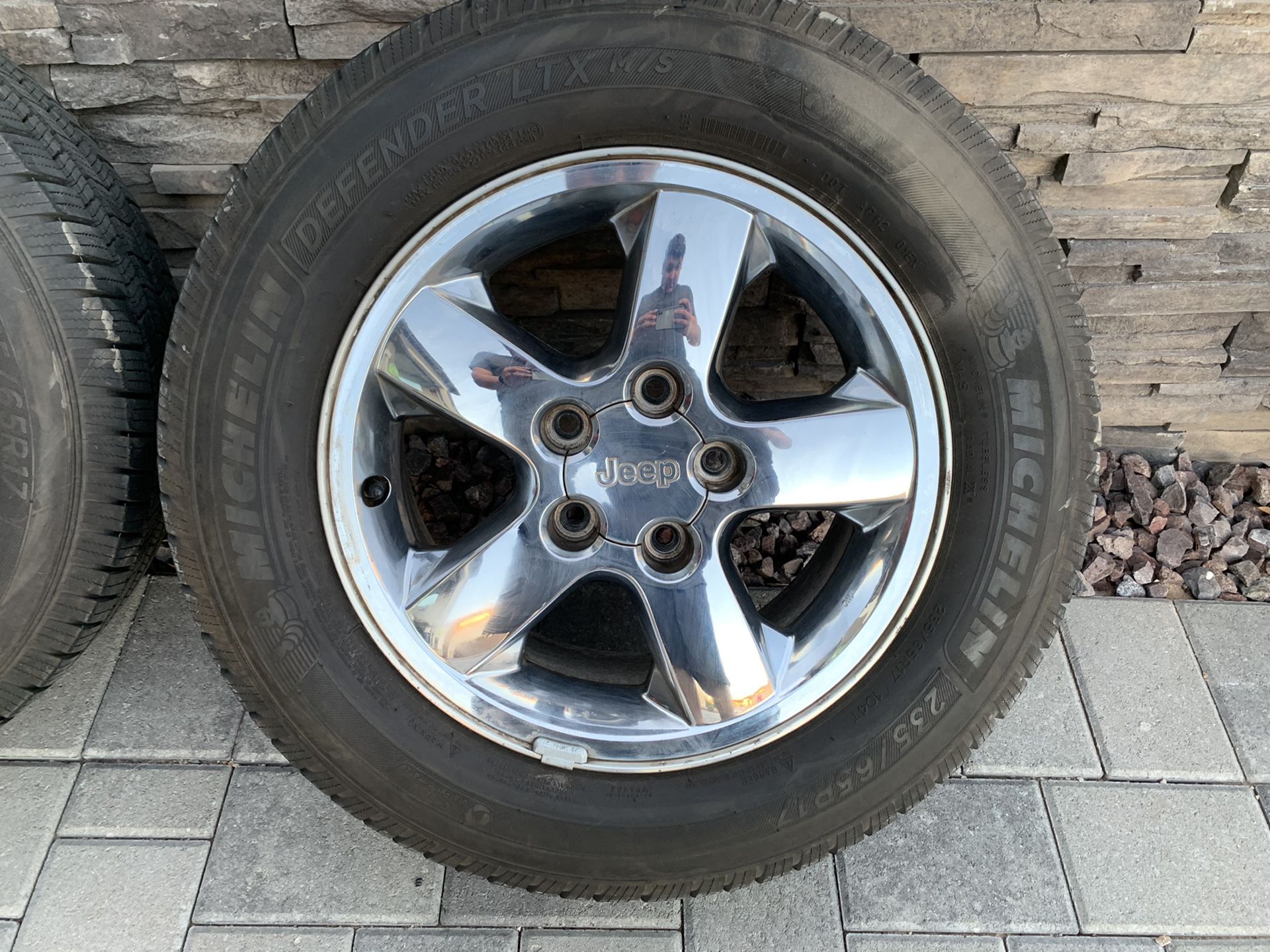 Jeep Grand Cherokee WJ Rims and Tires Wheels