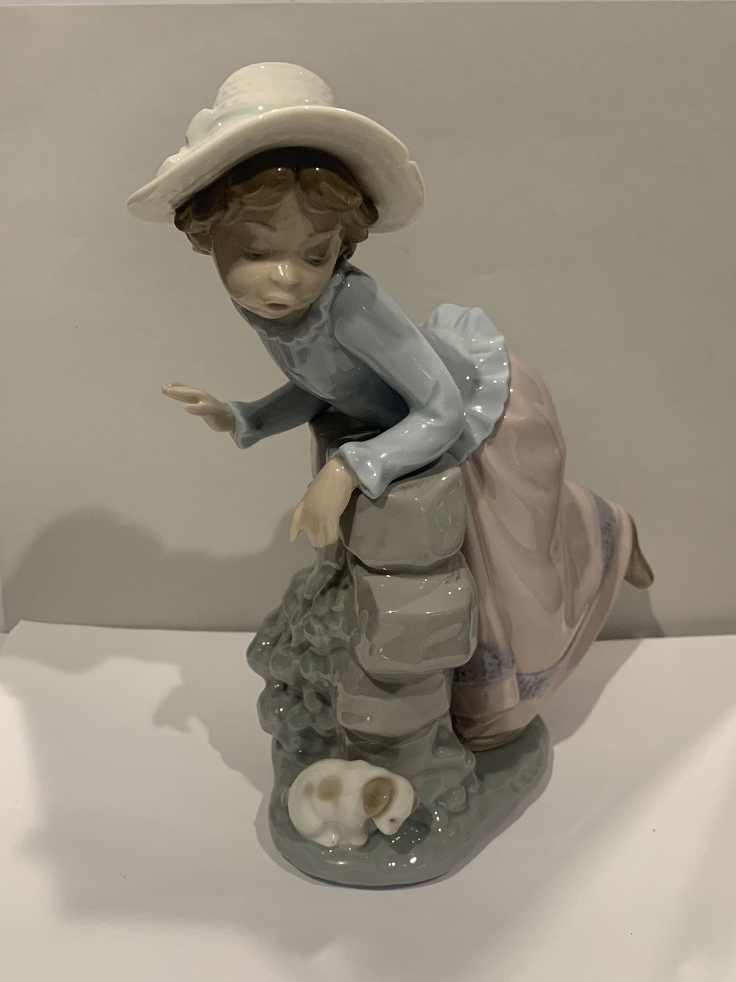 Nao By Lladro Figurine 