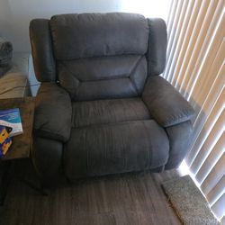 Recliner
