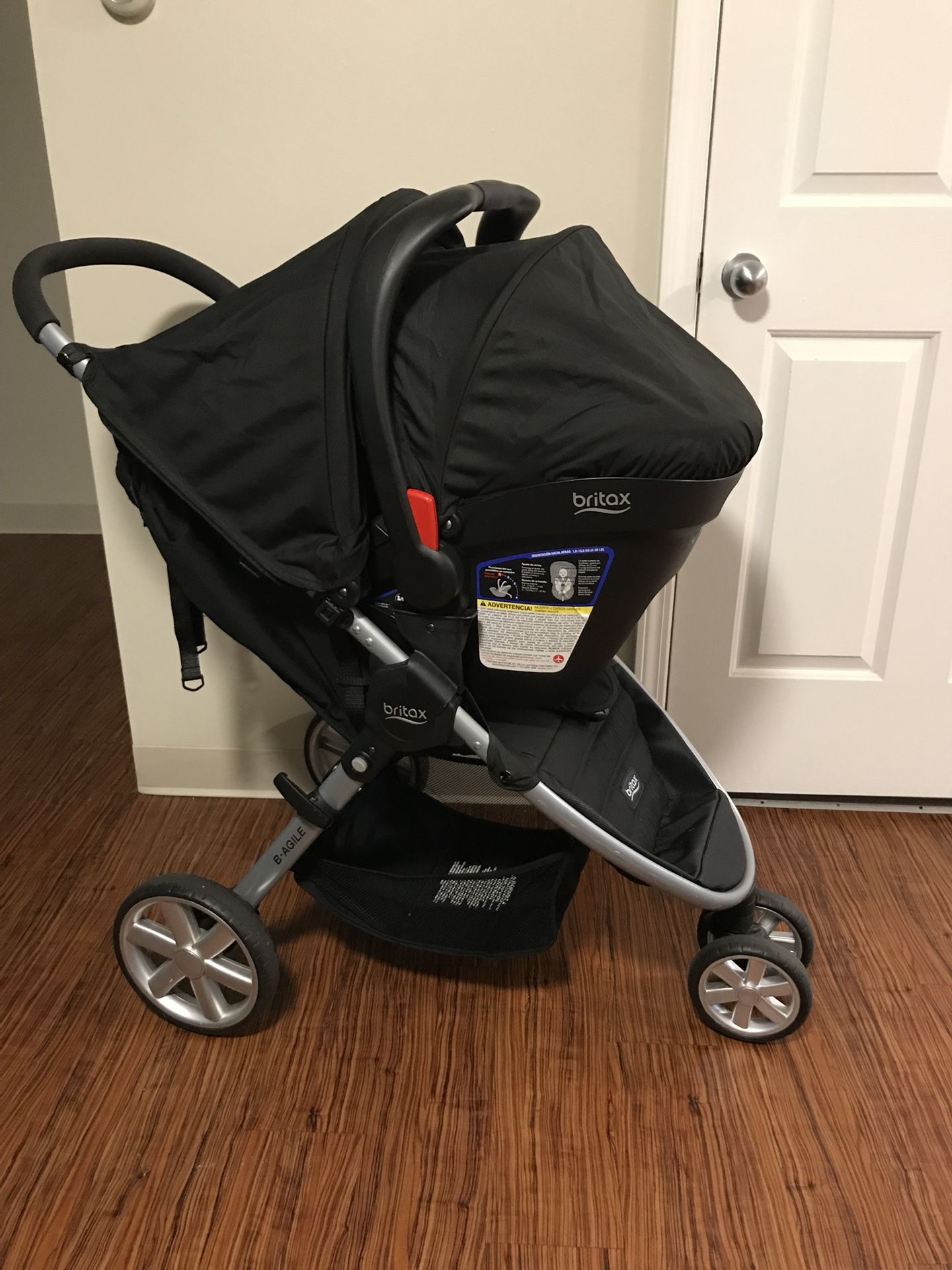 BRITAX STROLLER WITH CARSEAT AND BASE & GRACO SWING