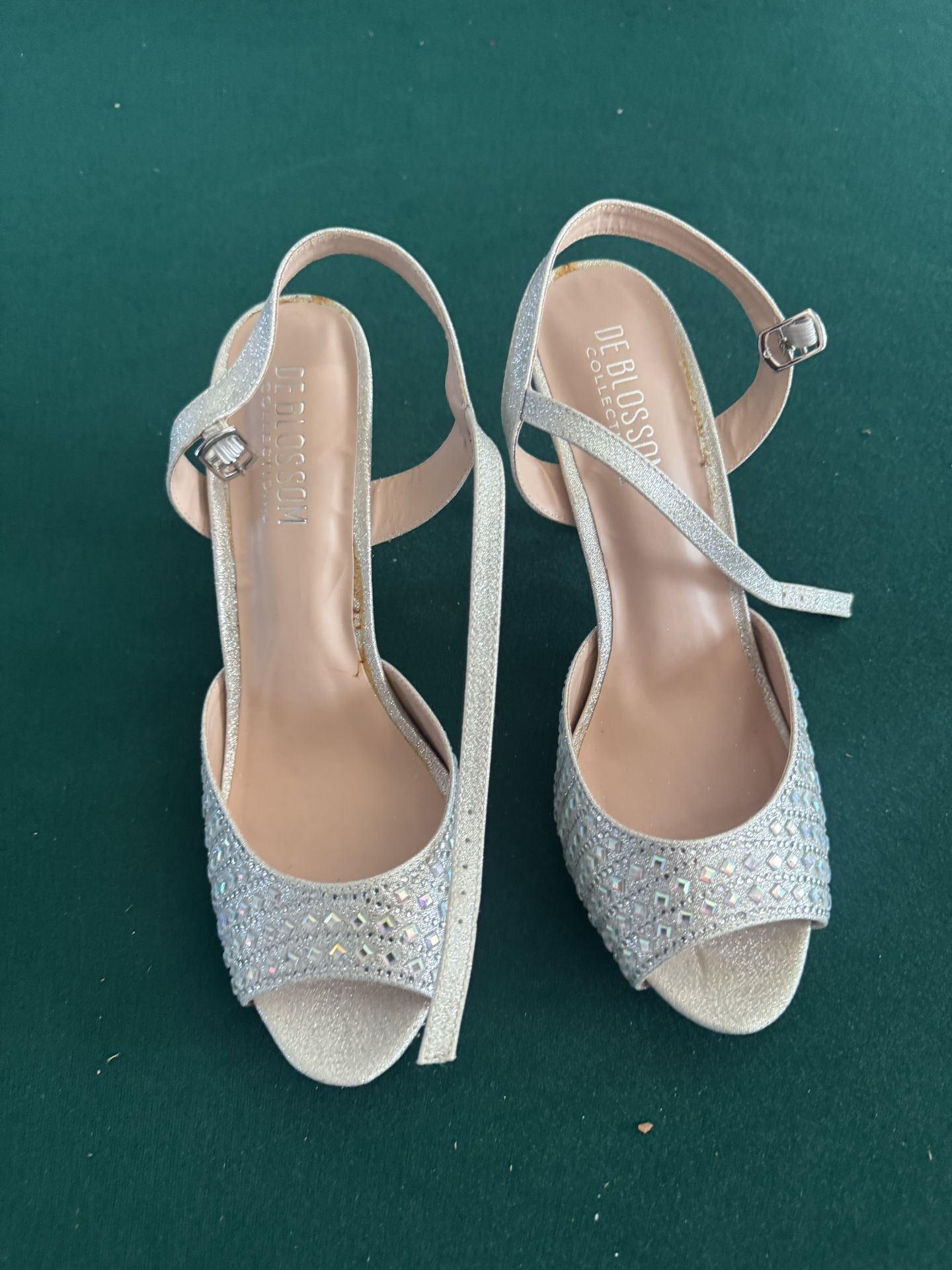 De Blossom Silver Glitter Rhinestone Heels Women’s Ankle Strap Size 10