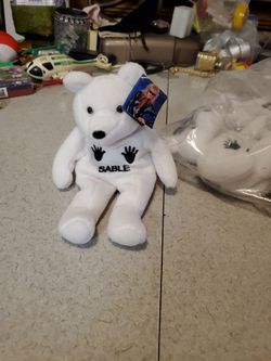 WWF ATTITUDE  BEAR  SABLE