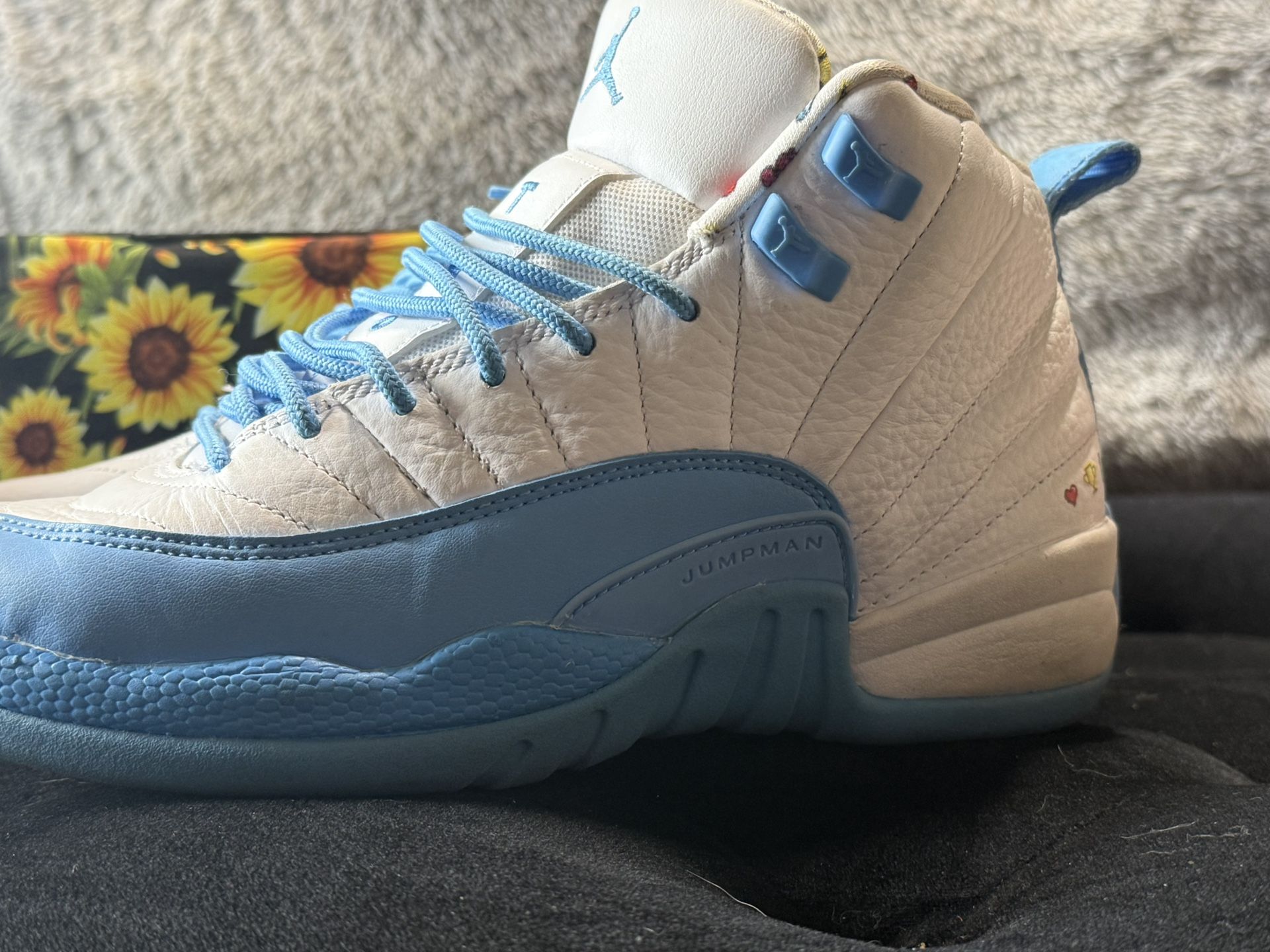 Air Jordan 12 Retro GS ‘Emoji