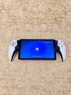 Sony PlayStation Portal Remote Player for PS5 – White – Excellent Condition