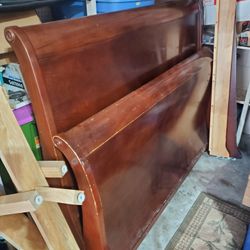 Queen Sleigh Bed Cherrywood