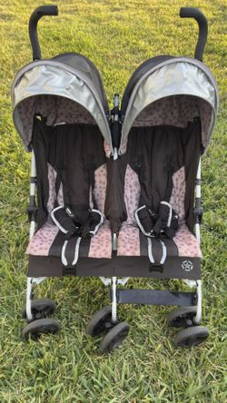 Selling double stroller.