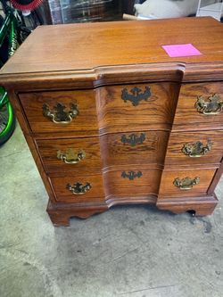 Oak Chest