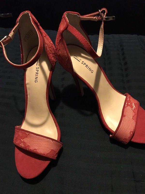 New heels from call it SPRING size 6 1/2 color red
