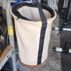 Heavy Duty Kleins Construction Bolt Bag