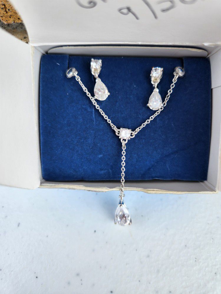 Avon CZ Pear Drop Necklace And Earring Set