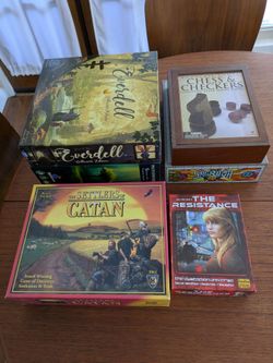Board games - Everdell, Catan, Photosynthesis, Resistance, Sagrada