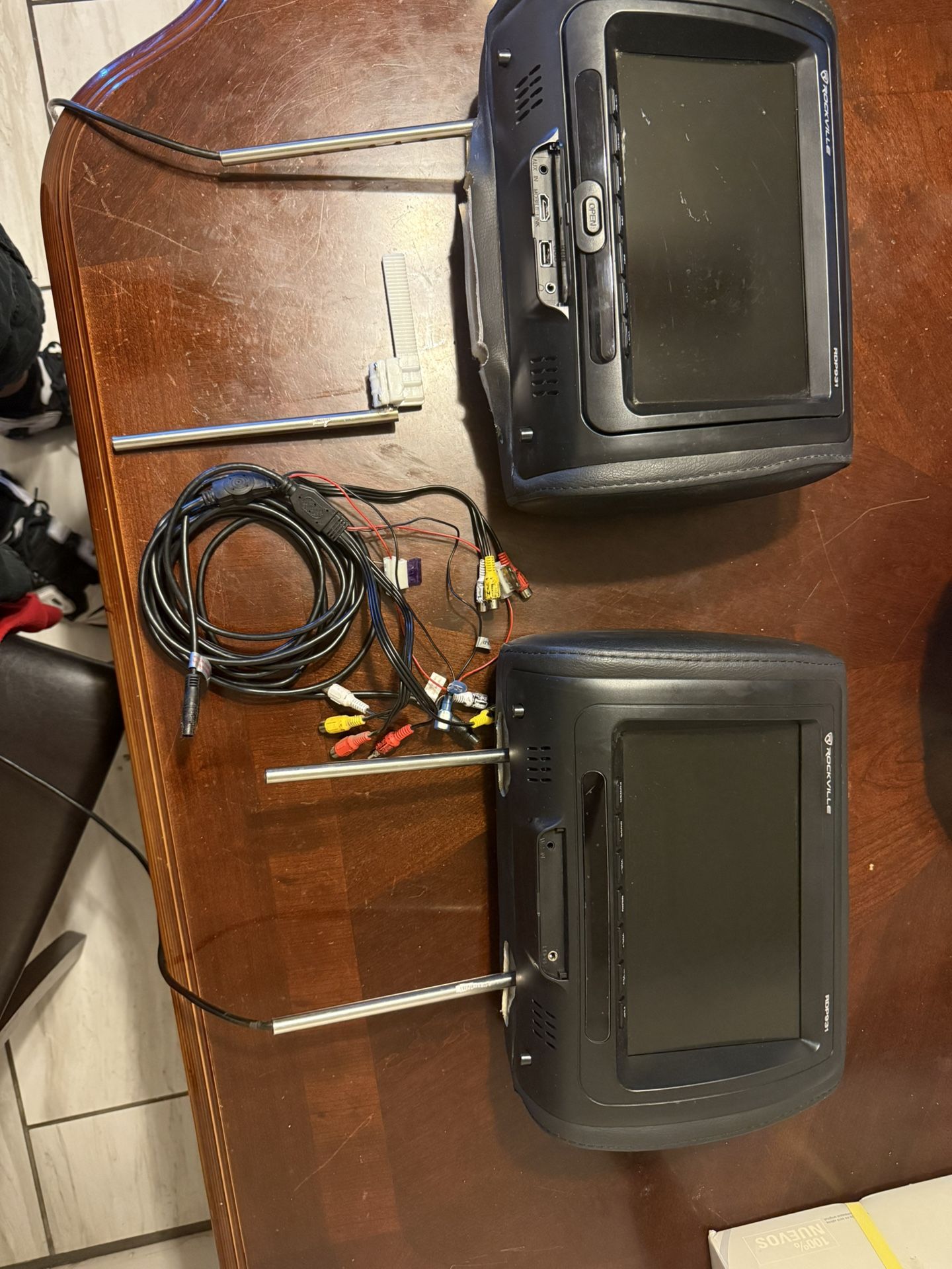 RDP931 Rockville Headrest Monitors