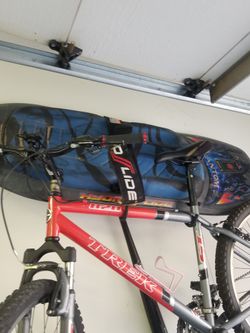 HYDROSLIDE PHANTOM KNEEBOARD

