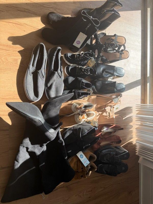 New Target shoes bulk whole sale kids and women's 4$ any one the original price is 30$+