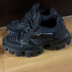 Prada❗️ Authentic 100%❗️